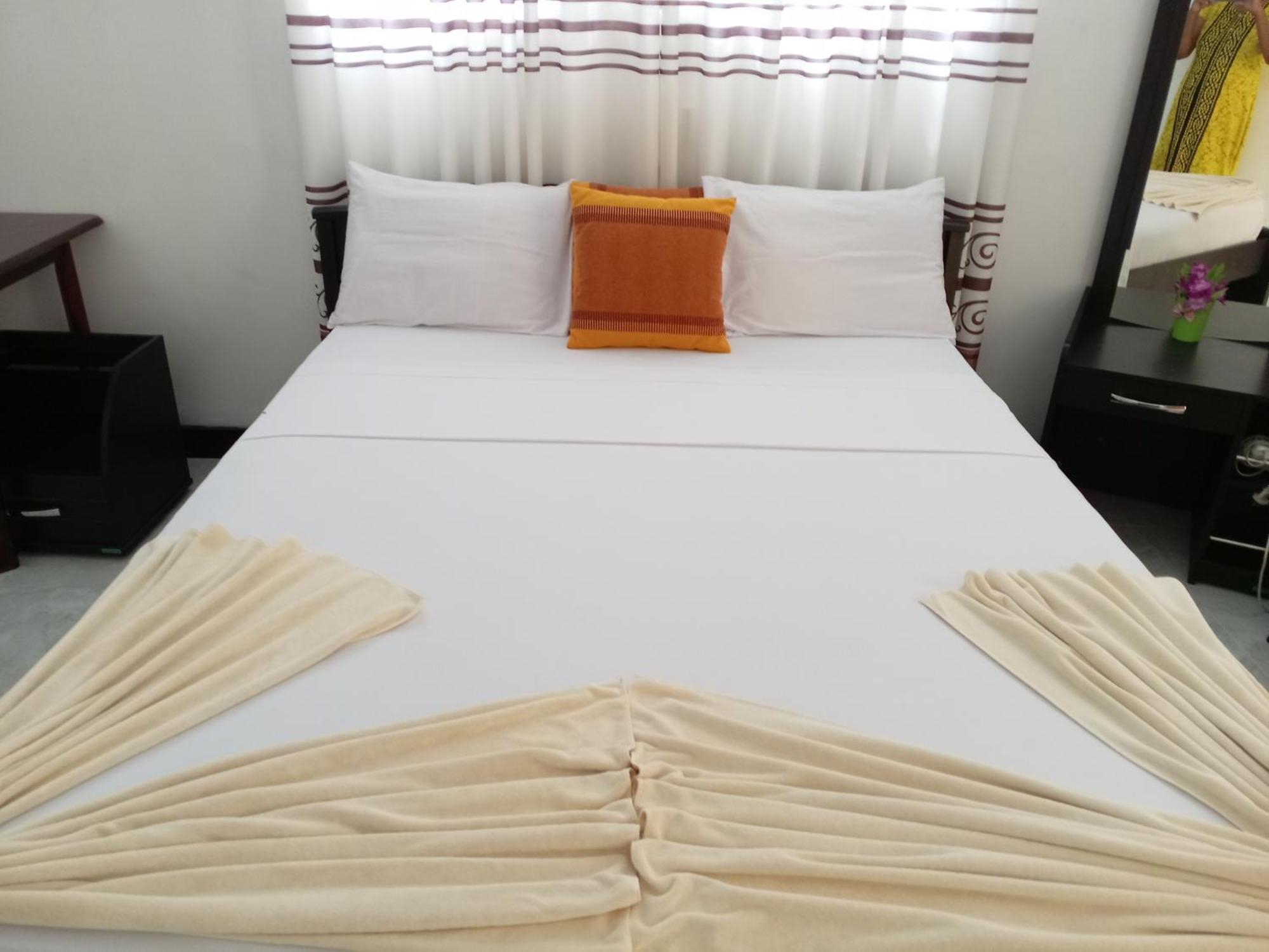 Sigiri Sithru Home Stay Szigirija Kültér fotó