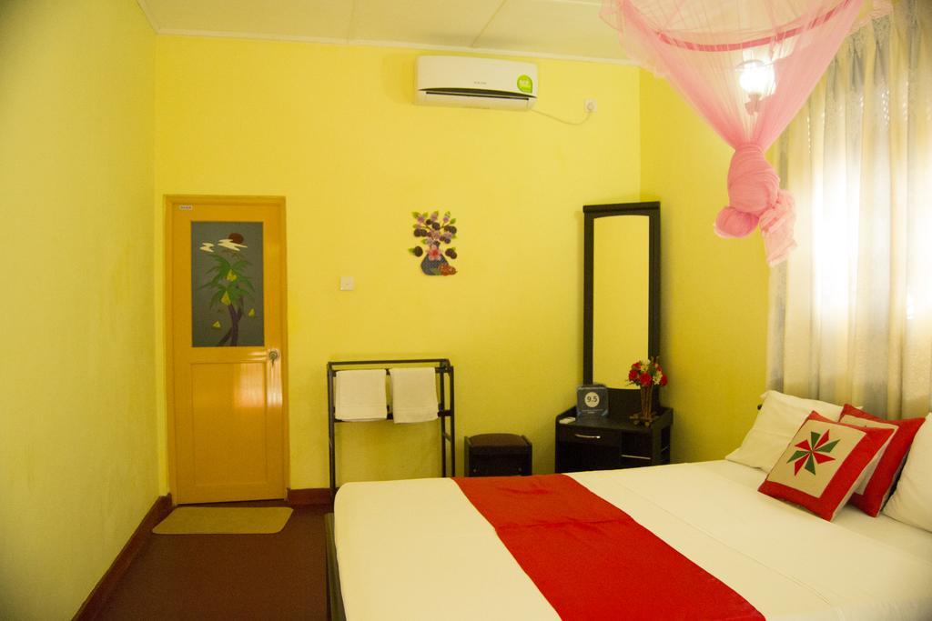 Sigiri Sithru Home Stay Szigirija Kültér fotó